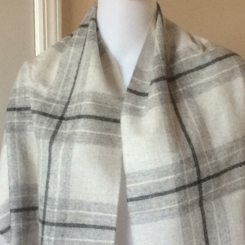 Phenix Scarf